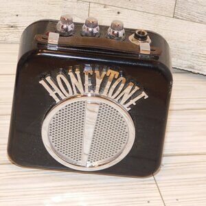 HONEYTONE RADIO TURNS ON Danelectro N-10 Mini Guitar Amp - Black *
